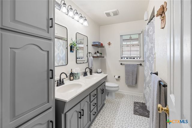 2911 Osage Road, Gatesville, TX 76528