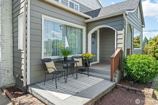 4720 62nd Ave E, Puyallup, WA 98371