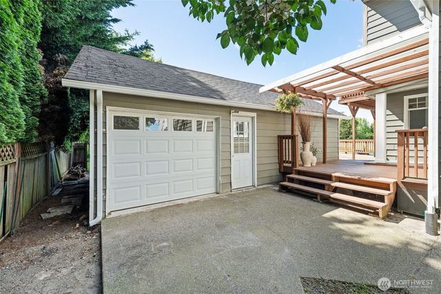 4720 62nd Ave E, Puyallup, WA 98371