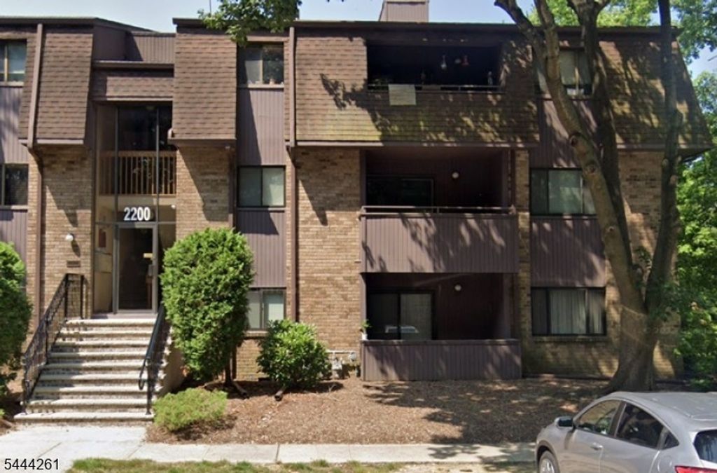 2231 Old Stone Mill Dr 2231, East Windsor Twp., NJ 08512
