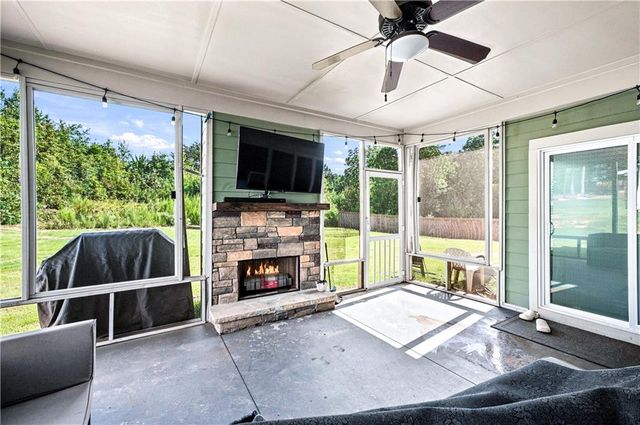 6314 Woodland Station Drive, Lula, GA 30554