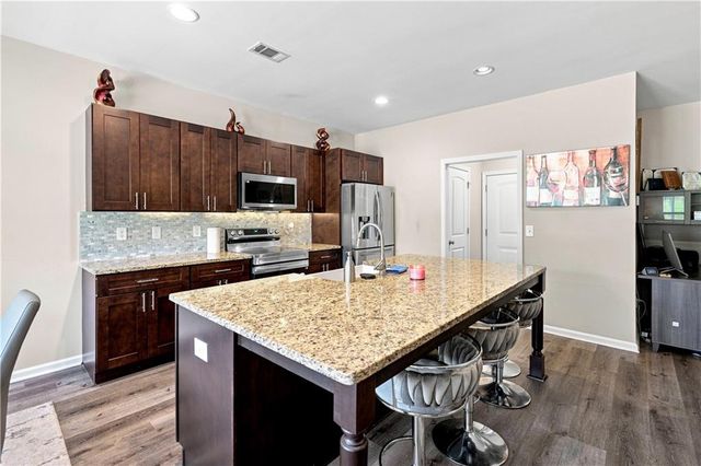 6314 Woodland Station Drive, Lula, GA 30554