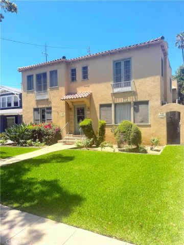 141 N Bonnie Avenue, Pasadena, CA 91106