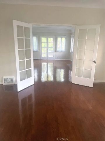141 N Bonnie Avenue, Pasadena, CA 91106