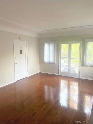 141 N Bonnie Avenue, Pasadena, CA 91106