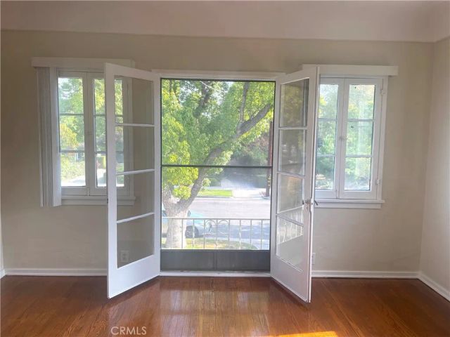 141 N Bonnie Avenue, Pasadena, CA 91106