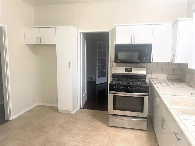 141 N Bonnie Avenue, Pasadena, CA 91106
