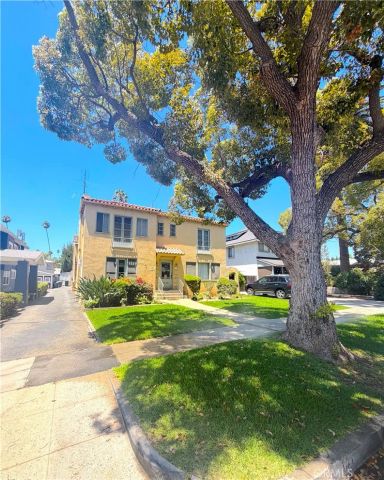 141 N Bonnie Avenue, Pasadena, CA 91106