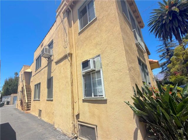 141 N Bonnie Avenue, Pasadena, CA 91106