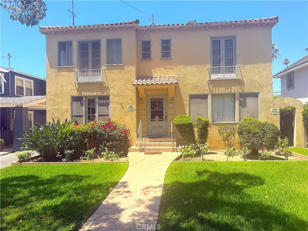 141 N Bonnie Avenue, Pasadena, CA 91106