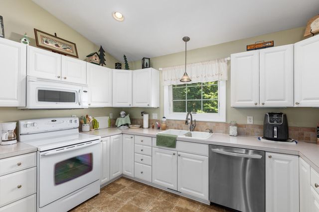 14113 136th Avenue, Robinson Twp, MI 49417