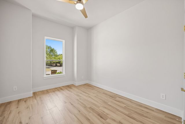 3201 NW 33rd Street, Fort Worth, TX 76106
