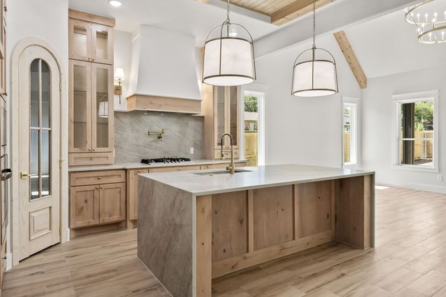 3201 NW 33rd Street, Fort Worth, TX 76106