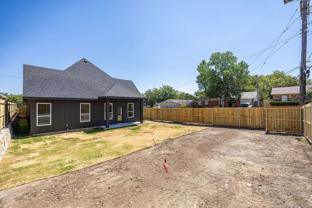 3201 NW 33rd Street, Fort Worth, TX 76106