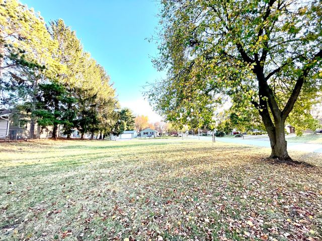 3970 Lakewood Avenue, White Bear Twp, MN 55110