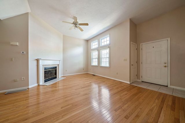 501 Auburn St 402, Whitman, MA 02382