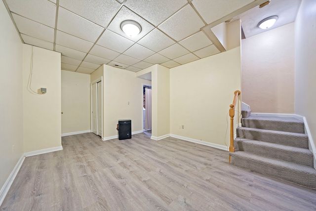 501 Auburn St 402, Whitman, MA 02382