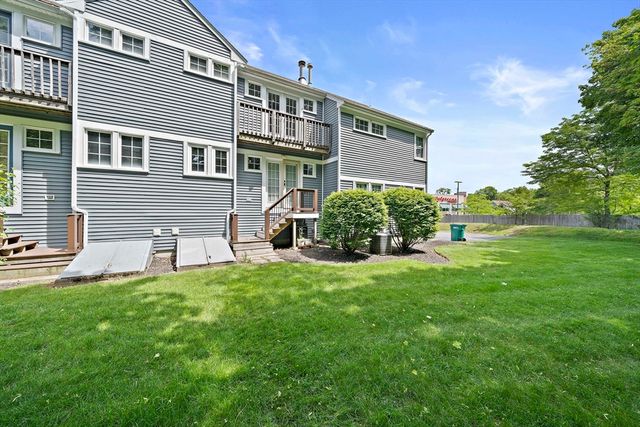 501 Auburn St 402, Whitman, MA 02382