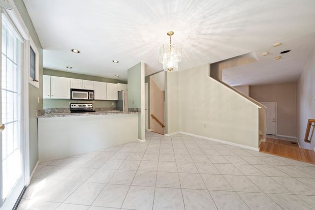501 Auburn St 402, Whitman, MA 02382