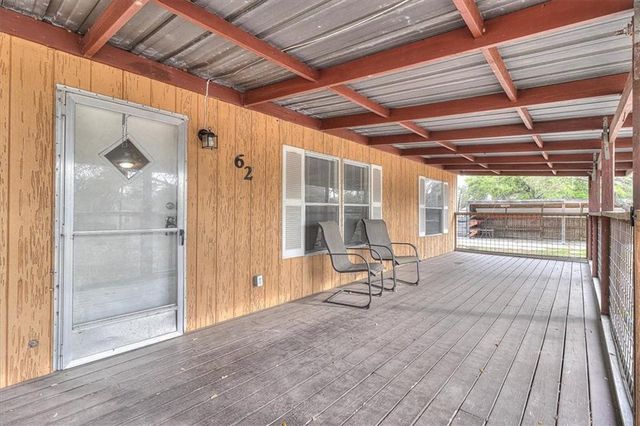 62 Portia Ave, Rockport, TX 78382