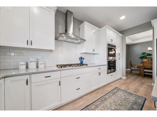 27757 Sw ALDER Ln, Wilsonville, OR 97070