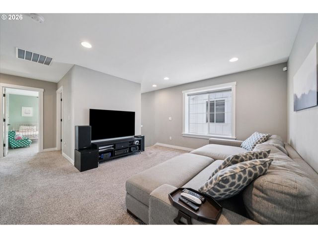 27757 Sw ALDER Ln, Wilsonville, OR 97070