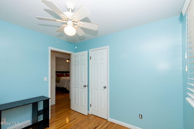 22 Hialeah Drive, Troy, NY 12182