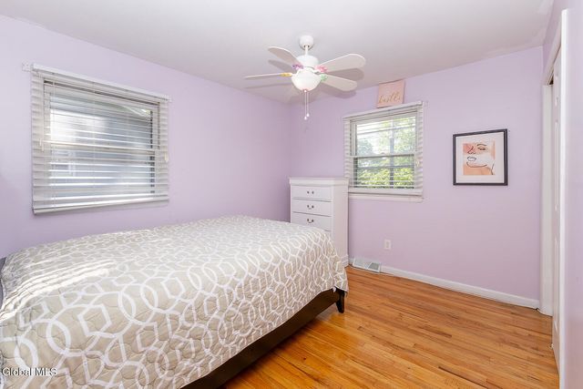 22 Hialeah Drive, Troy, NY 12182