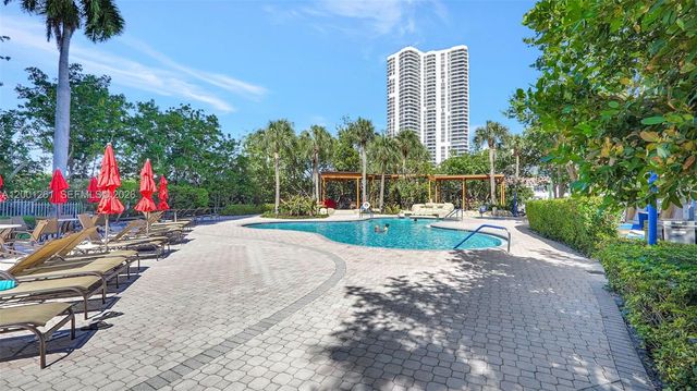 3400 NE 192nd St 303, Aventura, FL 33180