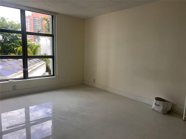 3400 NE 192nd St 303, Aventura, FL 33180