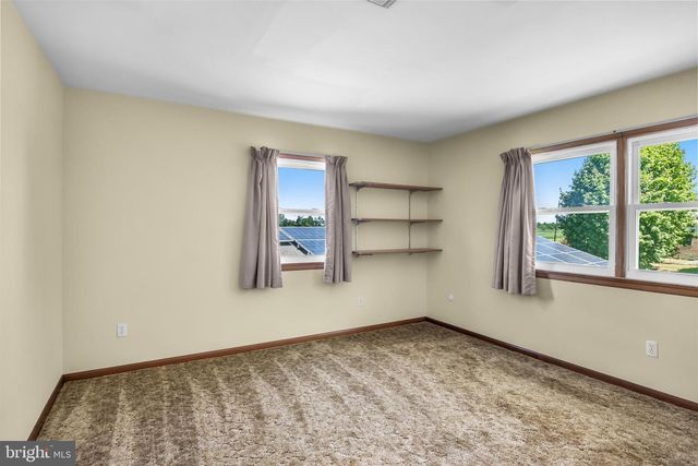 44 SUPAWNA RD, Pennsville, NJ 08070