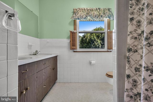 44 SUPAWNA RD, Pennsville, NJ 08070