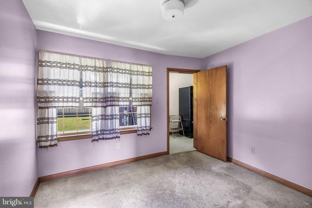 44 SUPAWNA RD, Pennsville, NJ 08070