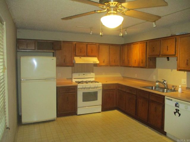 309 May Street, Sherwood, AR 72120