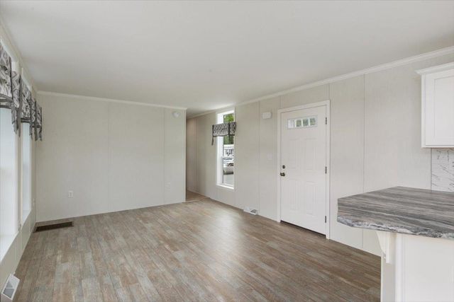 84 Caddy Drive, Salem, NH 03079