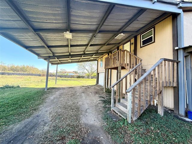 9015 Puritan Way, Rosharon, TX 77583