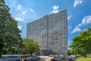 4800 S Chicago Beach Drive 2104S, Chicago, IL 60615
