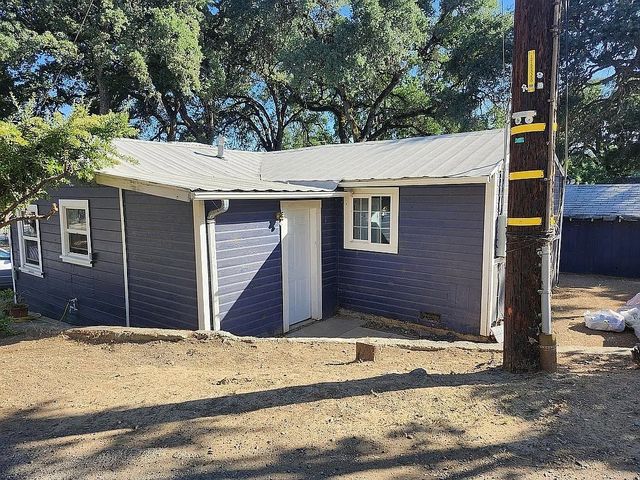 12767 Oakgrove Avenue, Clearlake Oaks, CA 95423