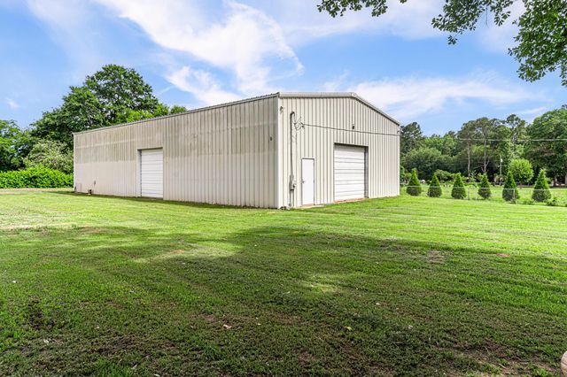 1433 Neeses Highway, Orangeburg, SC 29115