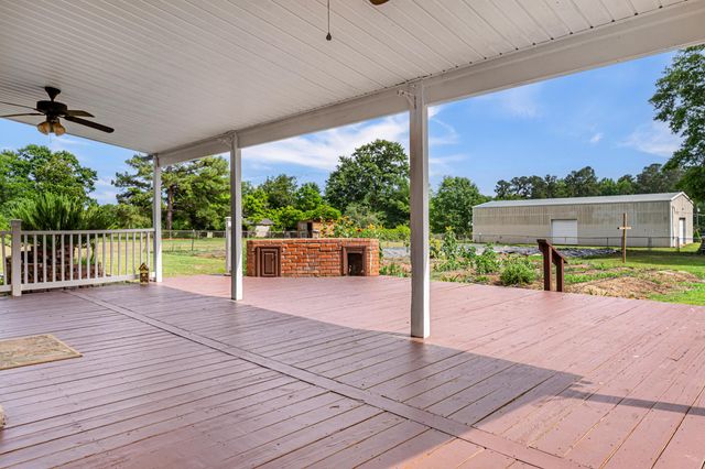 1433 Neeses Highway, Orangeburg, SC 29115