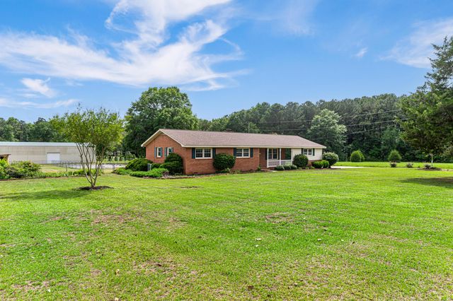 1433 Neeses Highway, Orangeburg, SC 29115