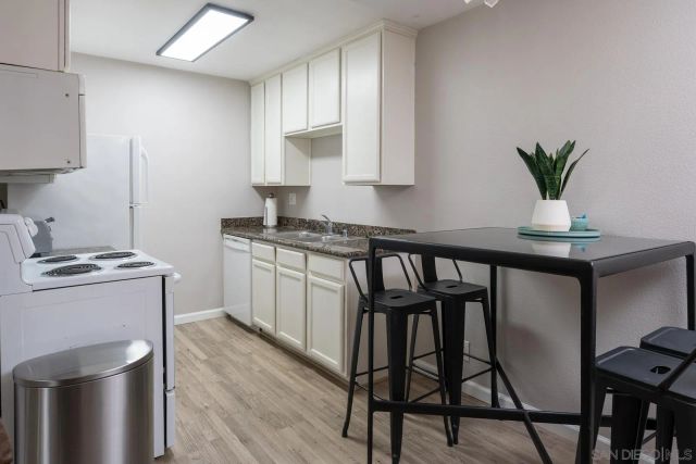 6333 Mount Ada Rd 179, San Diego, CA 92111