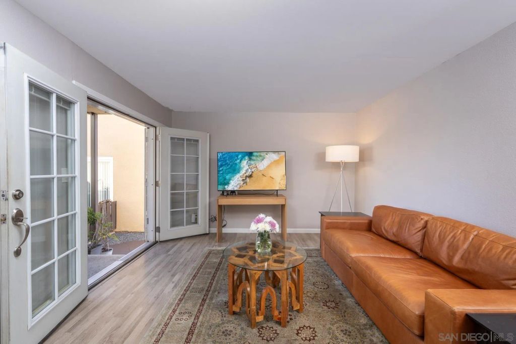 6333 Mount Ada Rd 179, San Diego, CA 92111