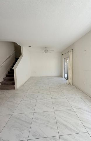 16306 PARKSTONE PALMS COURT, Tampa, FL 33647