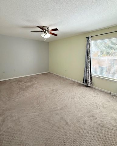 16306 PARKSTONE PALMS COURT, Tampa, FL 33647