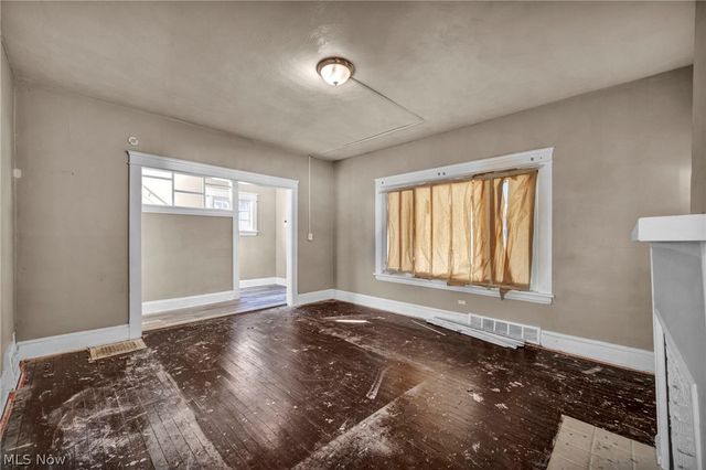 3261 E 119th Street, Cleveland, OH 44120