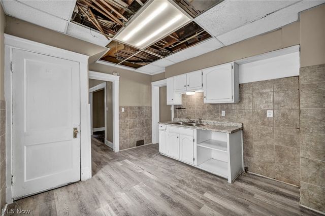 3261 E 119th Street, Cleveland, OH 44120