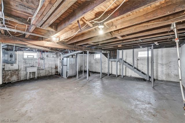 3261 E 119th Street, Cleveland, OH 44120