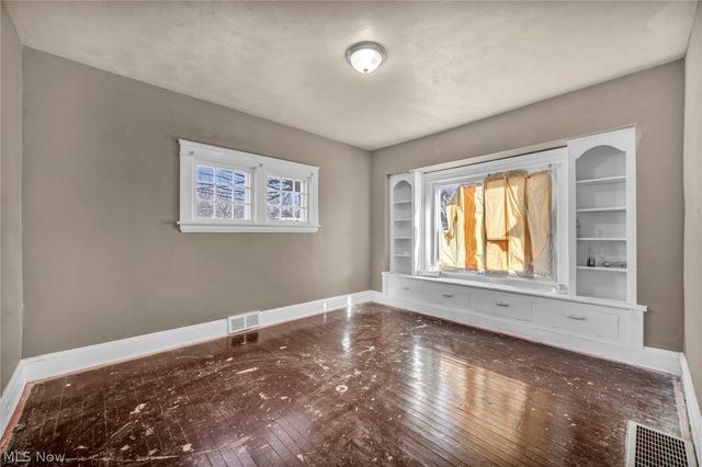 3261 E 119th Street, Cleveland, OH 44120