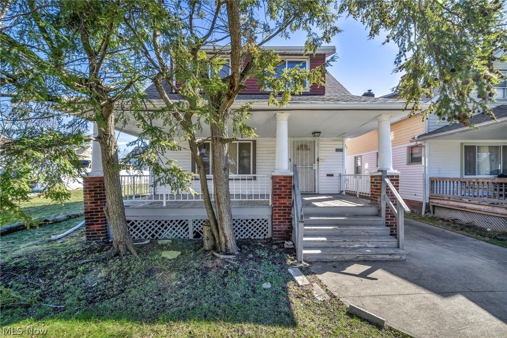 3261 E 119th Street, Cleveland, OH 44120